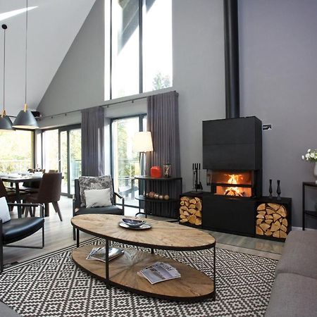 Loch Tay Highland Lodges And Glamping Park Morenish エクステリア 写真