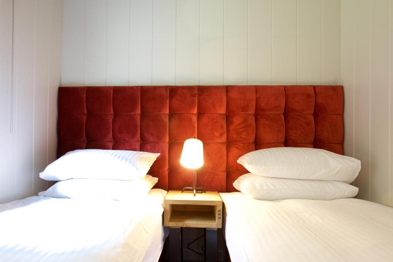 Loch Tay Highland Lodges And Glamping Park Morenish エクステリア 写真