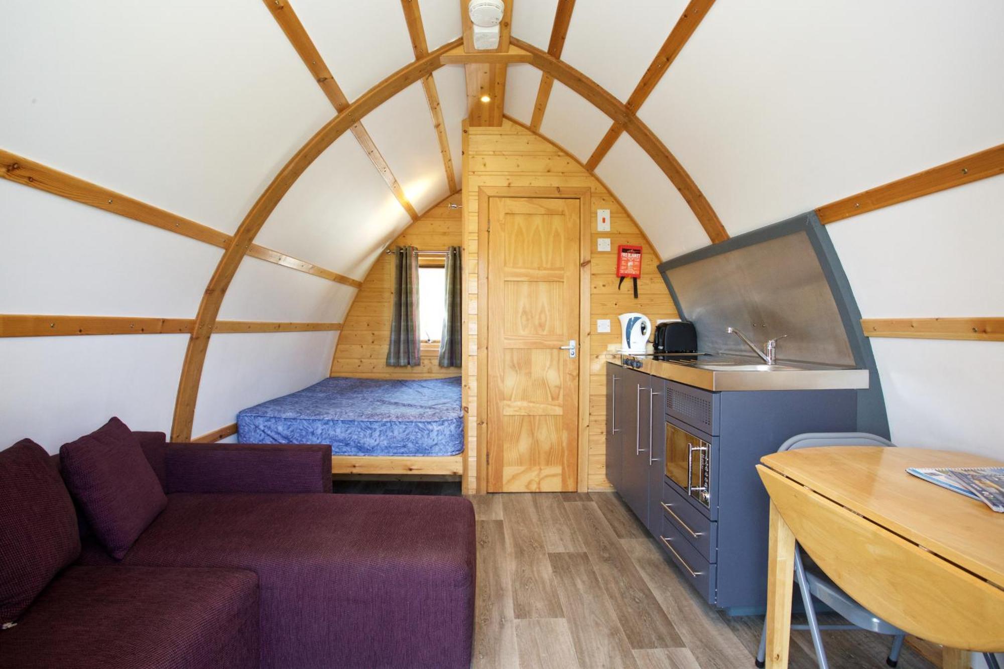 Loch Tay Highland Lodges And Glamping Park Morenish エクステリア 写真