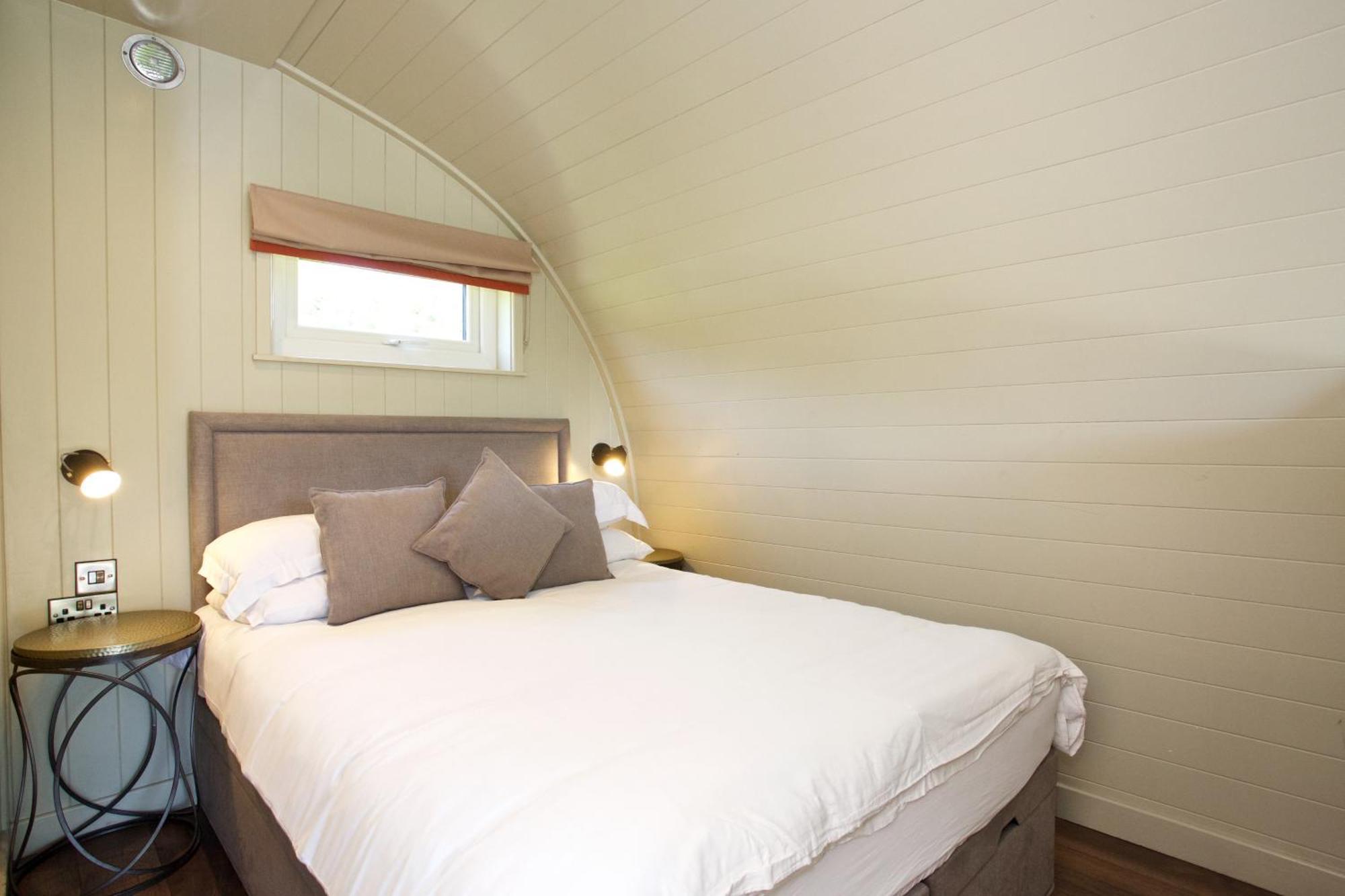 Loch Tay Highland Lodges And Glamping Park Morenish エクステリア 写真